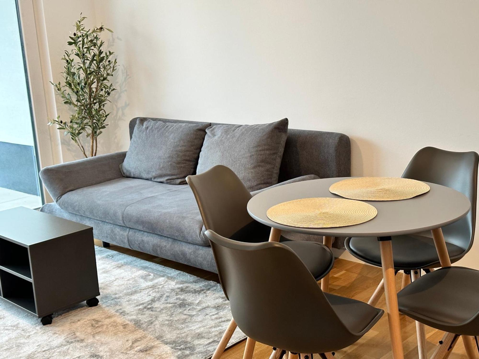Modernes Apartment I Parkplatz I Terrasse 布伦贝格 外观 照片